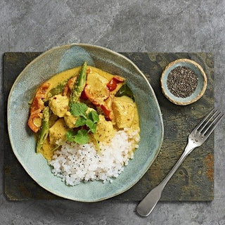 Red Chicken Curry mit Konjak-Reis Red Chicken Curry mit Konjak-Reis