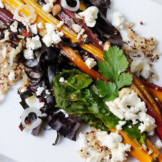 Superfood Mangold auf Quinoa Superfood Mangold auf Quinoa