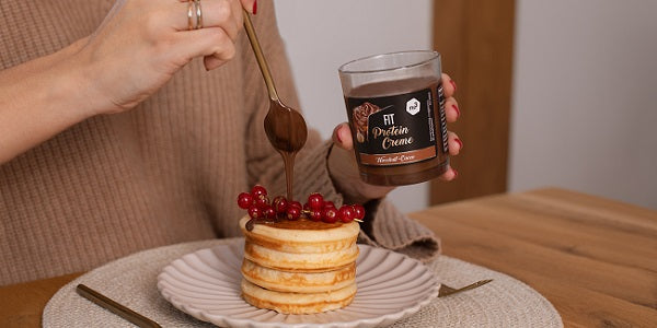 nu3 Fit Protein Creme auf Pancakes