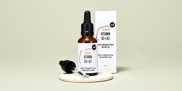 Pipette mit vegetarischen Vitamin D3 und K2 Tropfen