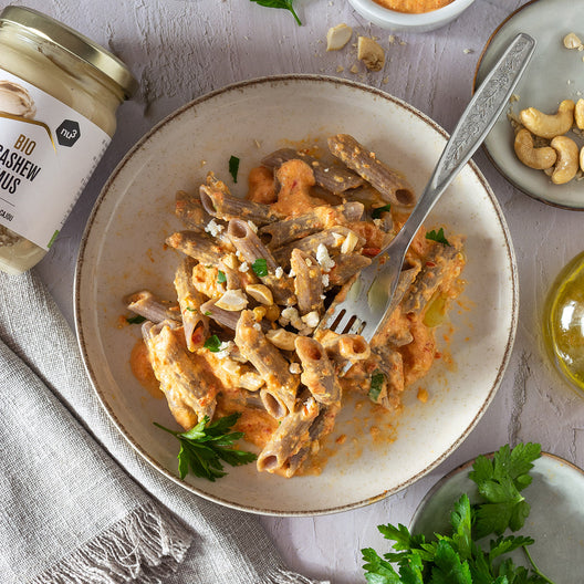 Vegane Pasta mit Paprika und Cashew