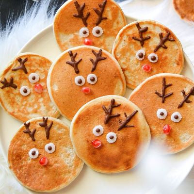 Weihnachtliche Pancakes backen 