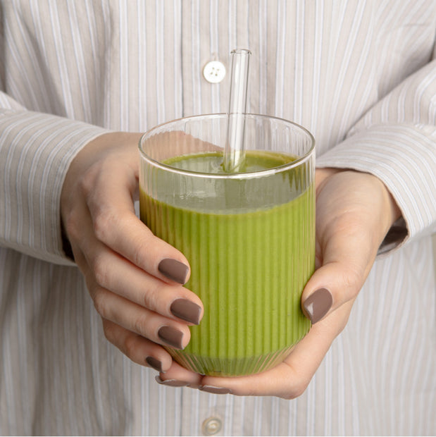 Smoothie mit nu3 Bio Gerstengras