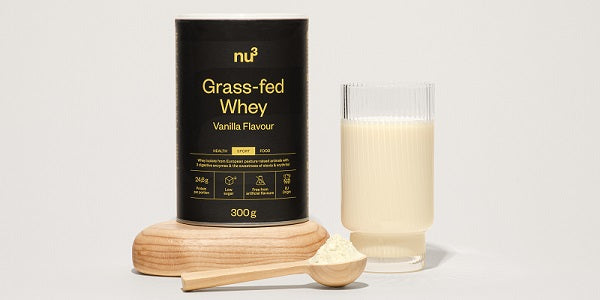nu3 Grass-fed Whey Vanille + Glas mit Shake